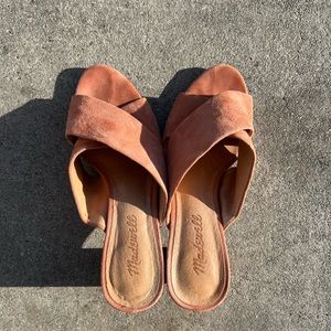 Madewell crossover suede sandal / rose pink